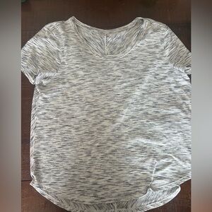 Lululemon thick material tee shirt